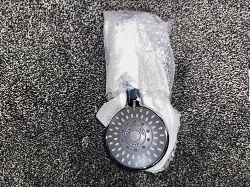 Round multi spray shower - round, multi-spray